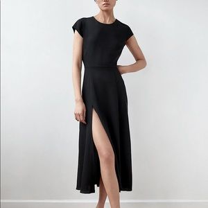 NWT - Babaton/Aritzia Hampton Dress